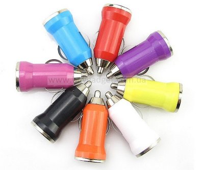 Зарядное устройство от автоприкуривателя на USB, 1A, OEM